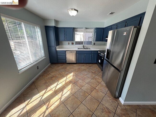 Foto del edificio - 4525 Waterford Way