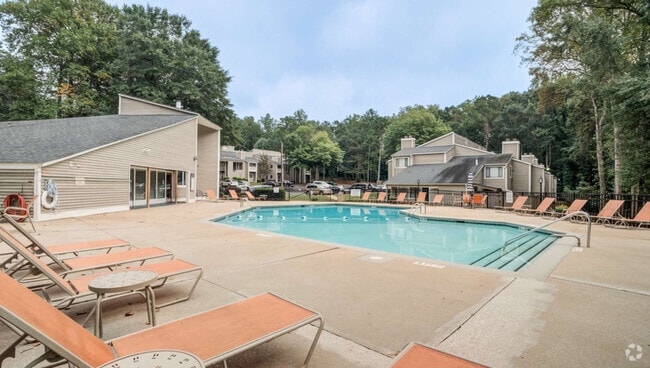 Building Photo - The Bluffs Apartment Homes