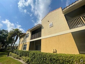 Building Photo - 1283 SW 46th Ave