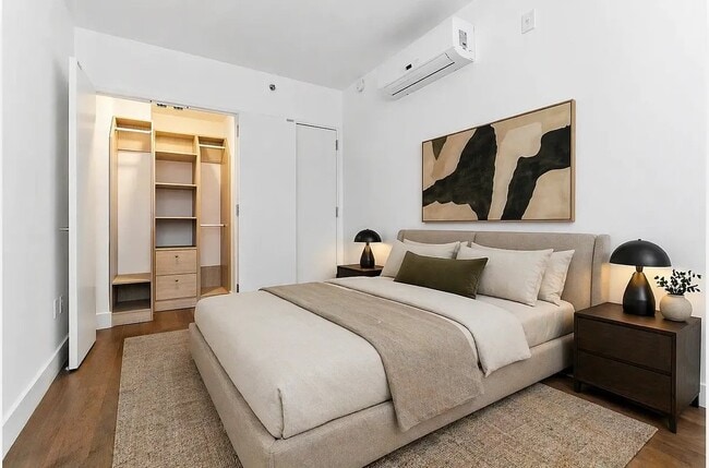 Building Photo - 227 Lexington Ave