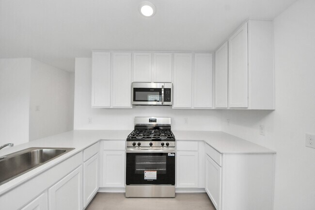 Foto del edificio - 7730 Lavender Jade Dr