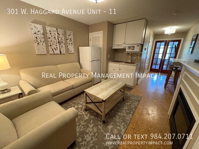 Foto del edificio - 301 W Haggard Ave
