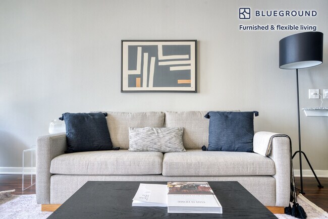 Building Photo - 1717 Toomey Rd