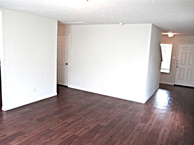 Foto del edificio - 22323 Queenbury Hills Dr