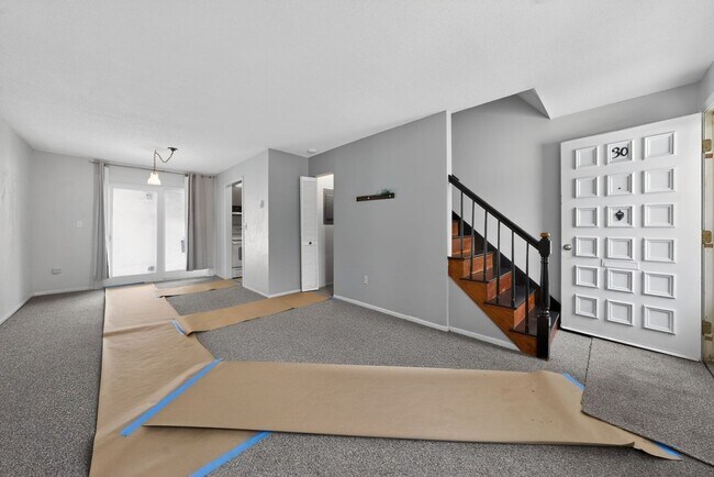 Foto del edificio - Charming 1BR Condo in Niantic