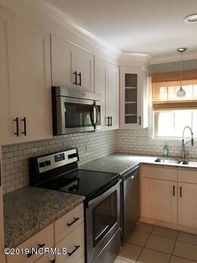 Foto del edificio - 2726 Oleander Dr