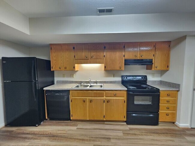 Foto del edificio - Fletcher Apartment Rental