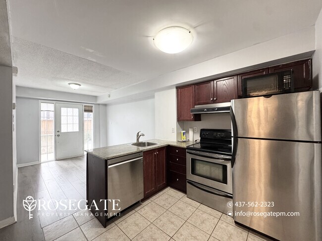 Building Photo - Pet-Friendly 1-Bedroom + Den Freehold Townhouse in Toronto | Huge Outdoor Space