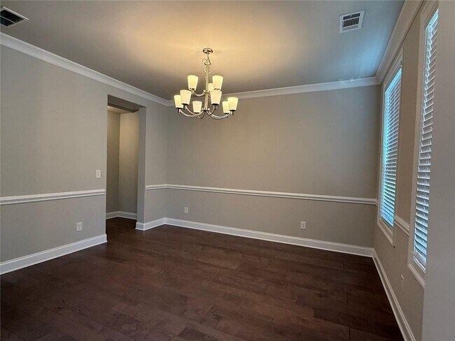 Building Photo - 6440 Bellmoore Park Ln