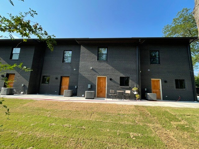 Foto del edificio - 220 S 15th St