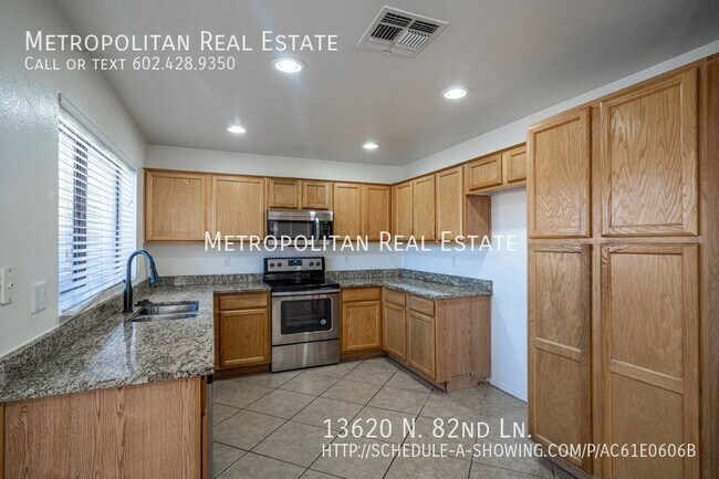 Building Photo - 13620 N 82nd Ln