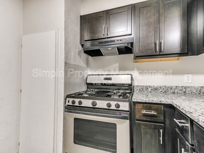 Foto del edificio - 5832 NW 31st Ter