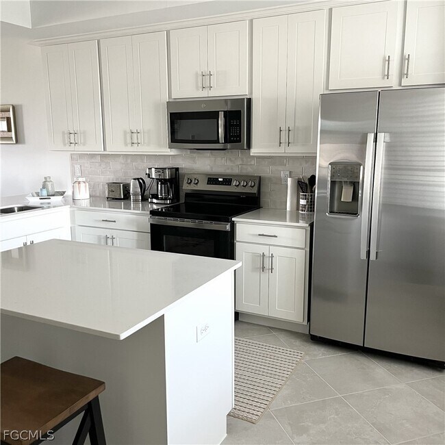 Foto del edificio - 18451 Copperhead Dr