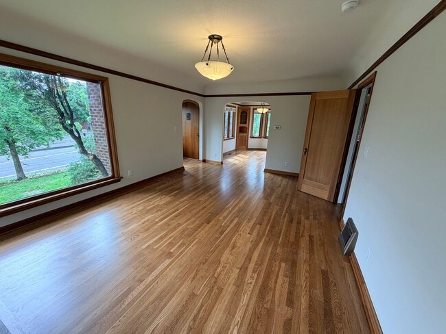Foto del edificio - Newly Remodeled 3 bedroom/1.5 bath Craftsman in Kenton