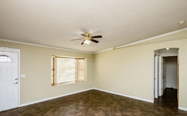 Building Photo - 3967 Breakwater Dr