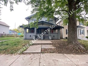 Building Photo - 3141 N Park Ave