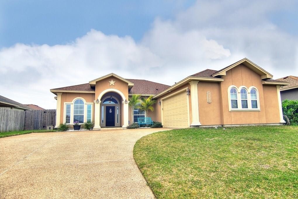 8105 Sir Greg Dr, Corpus Christi, TX 78414 House Rental in Corpus