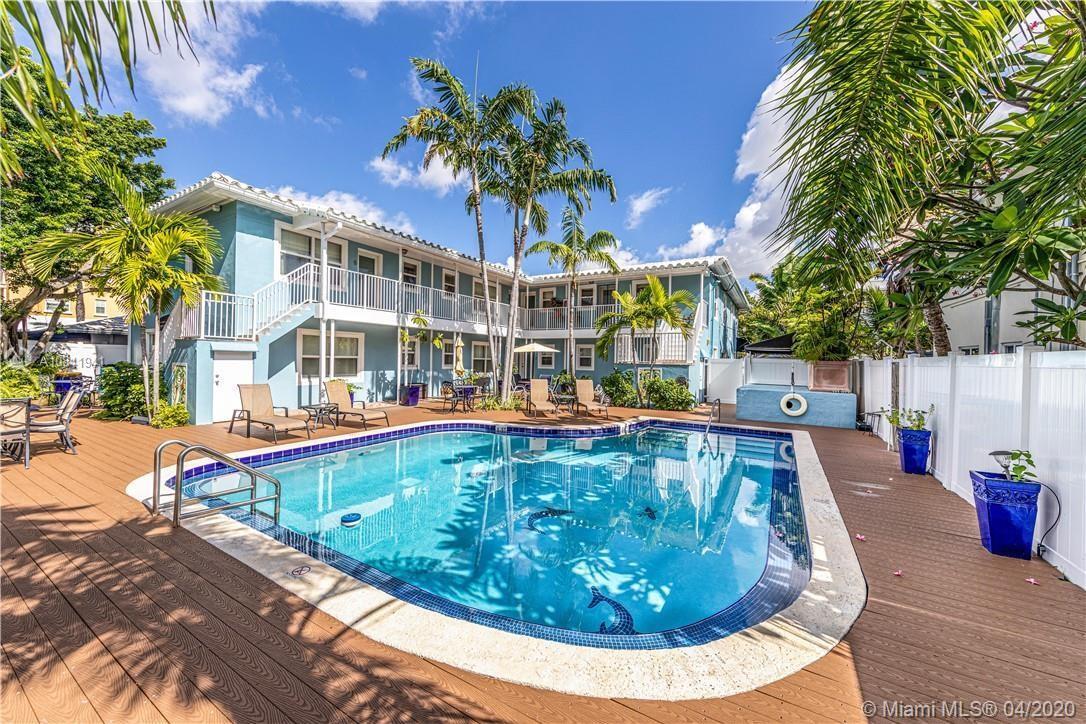 Foto principal - 2617 NE 13th Ct