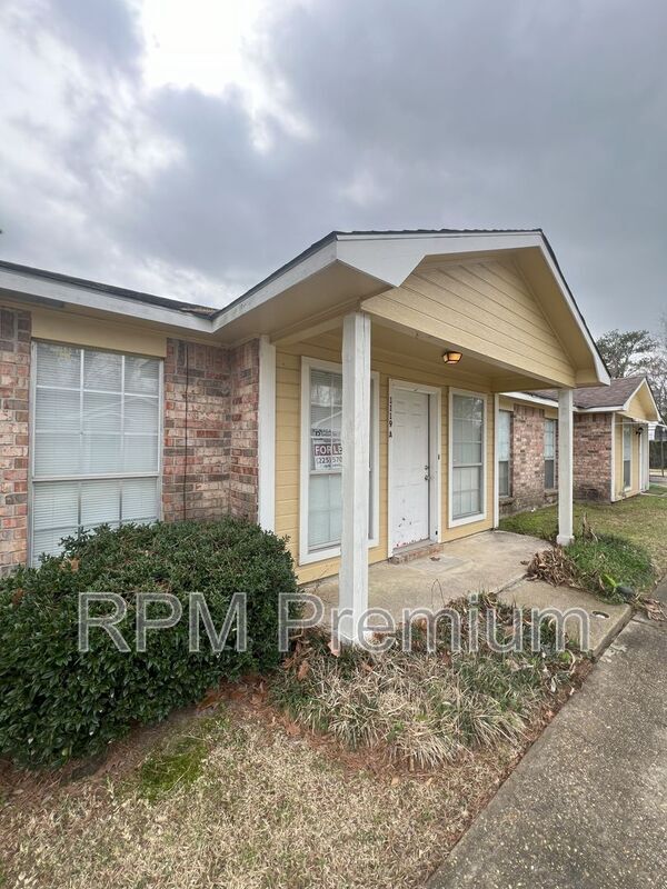 1119 Barrington Dr Unit A, Baker, LA 70714 Condo for Rent in Baker