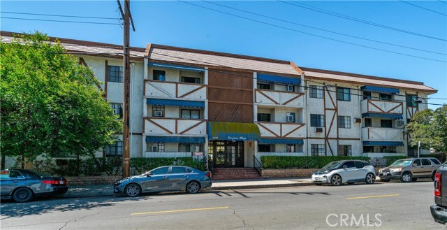 Foto del edificio - 18530 Hatteras St