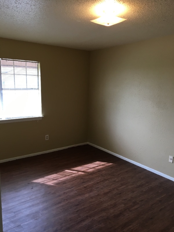 Photo - 7528 Oak Chase Townhome