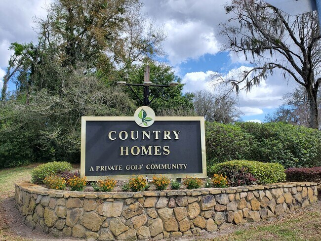 Gated Private Community - 56 Nottingham Way