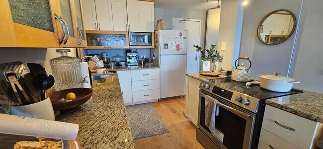 Foto del edificio - 2020 N Lincoln Park W