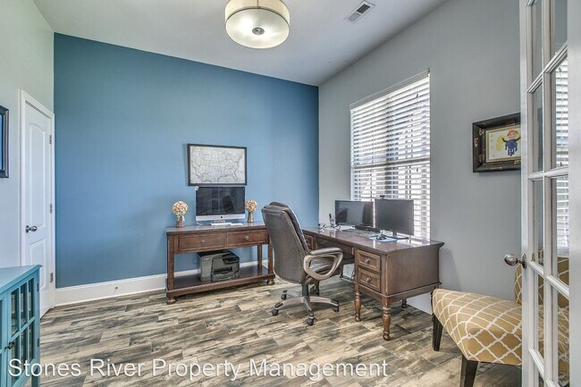Building Photo - 5 br, 4.5 bath House - 2827 Craythorne Dr.