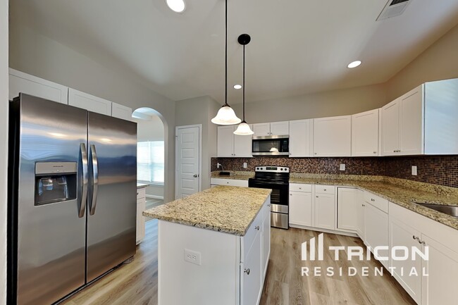 Building Photo - 9821 Braxley Way