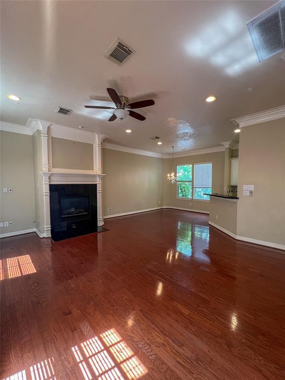 Building Photo - 5208 Blossom St