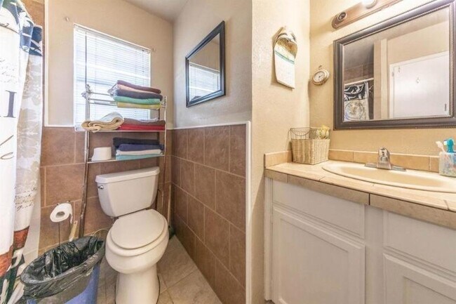 Foto del edificio - 3306 1st Pl