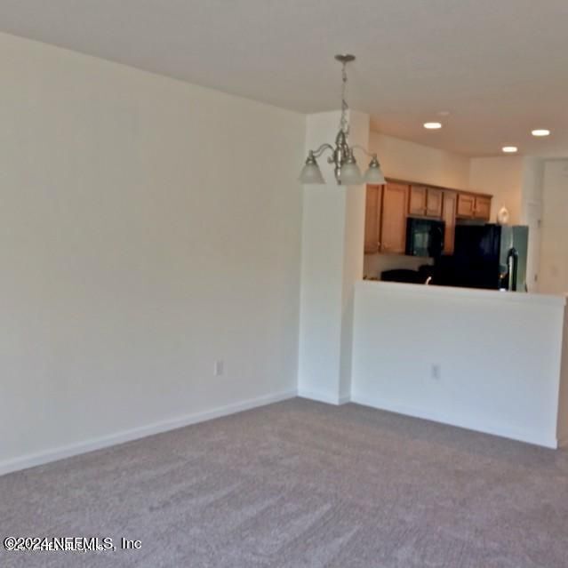 Foto del edificio - 8125 SUMMERGATE Court