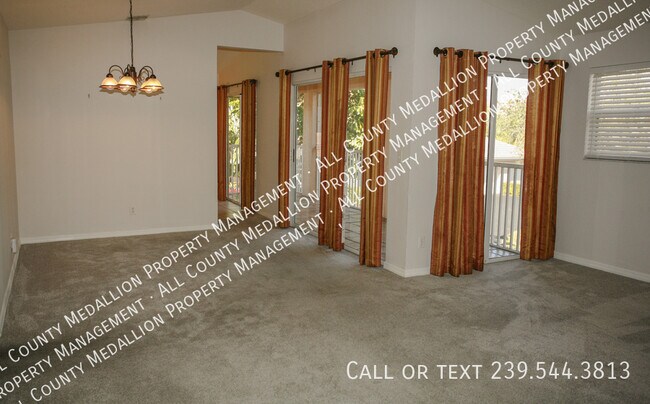 Foto del edificio - 732 Woodshire Ln