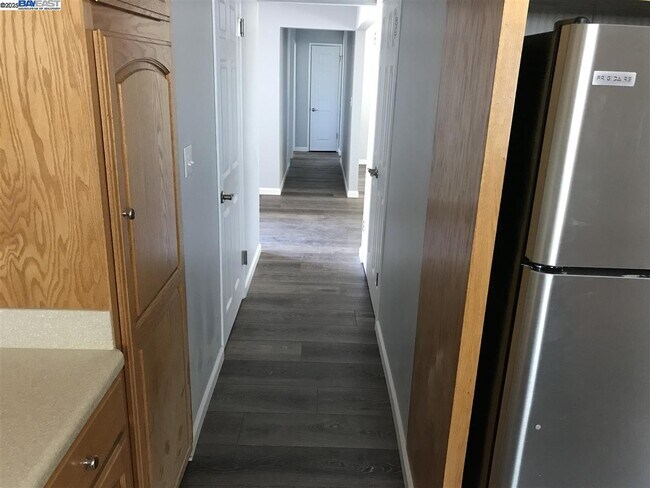 Building Photo - 775 Leland Way