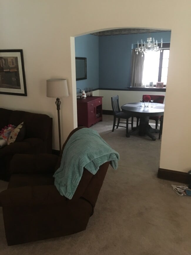 Building Photo - 4208 Verne Ave