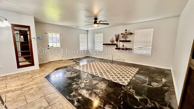 Foto del edificio - 1423 NW 98th St