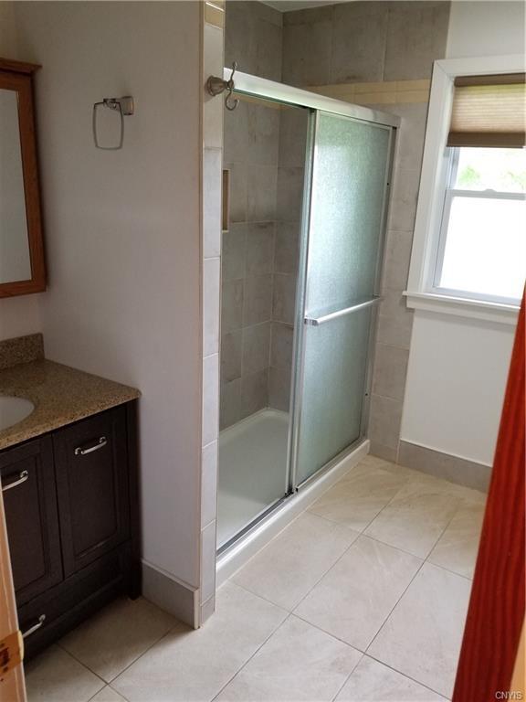 Building Photo - 2407 W Genesee Turnpike