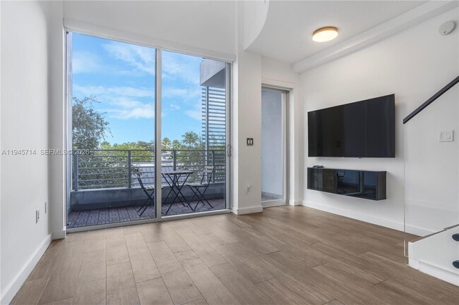 Building Photo - 3339 Virginia St