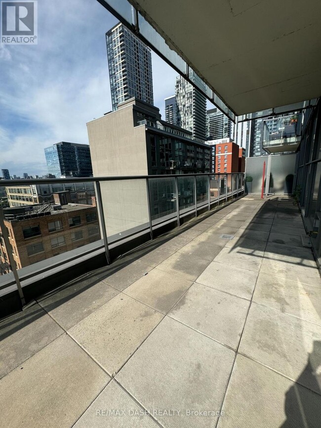 Building Photo - 25 Oxley St