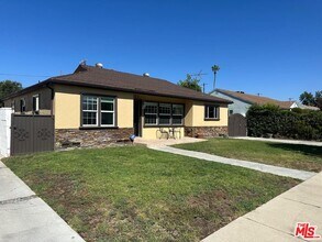 Building Photo - 6225 Teesdale Ave