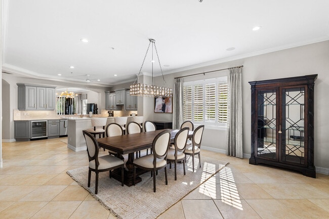 Foto del edificio - 2864 Tiburon Blvd E