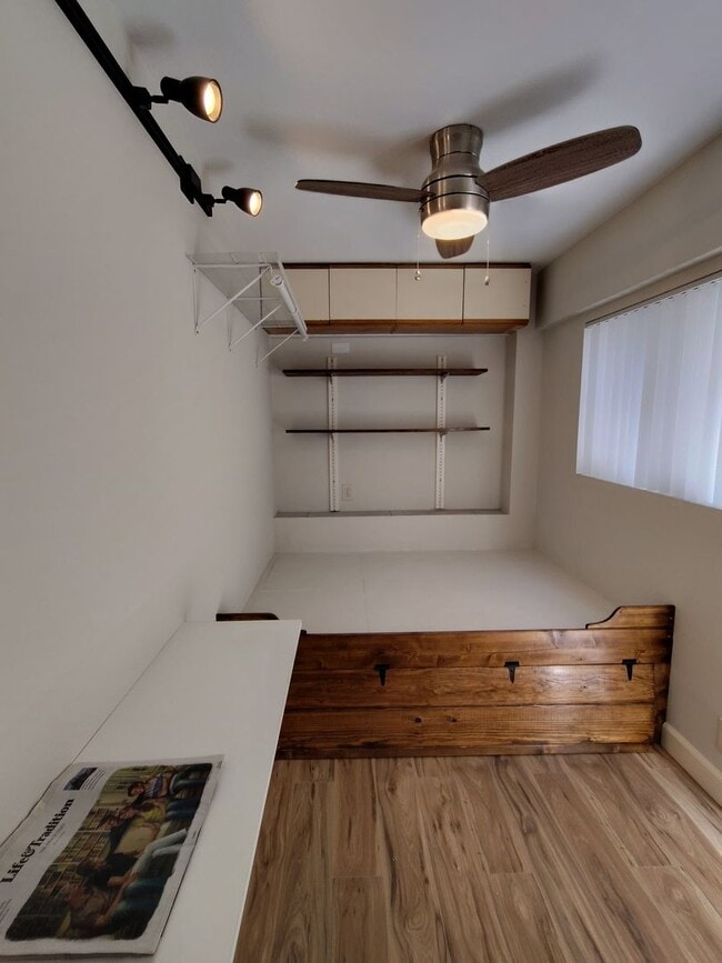 Foto del edificio - ***AVAILABLE NOW***Modern Micro Unit – Ste...