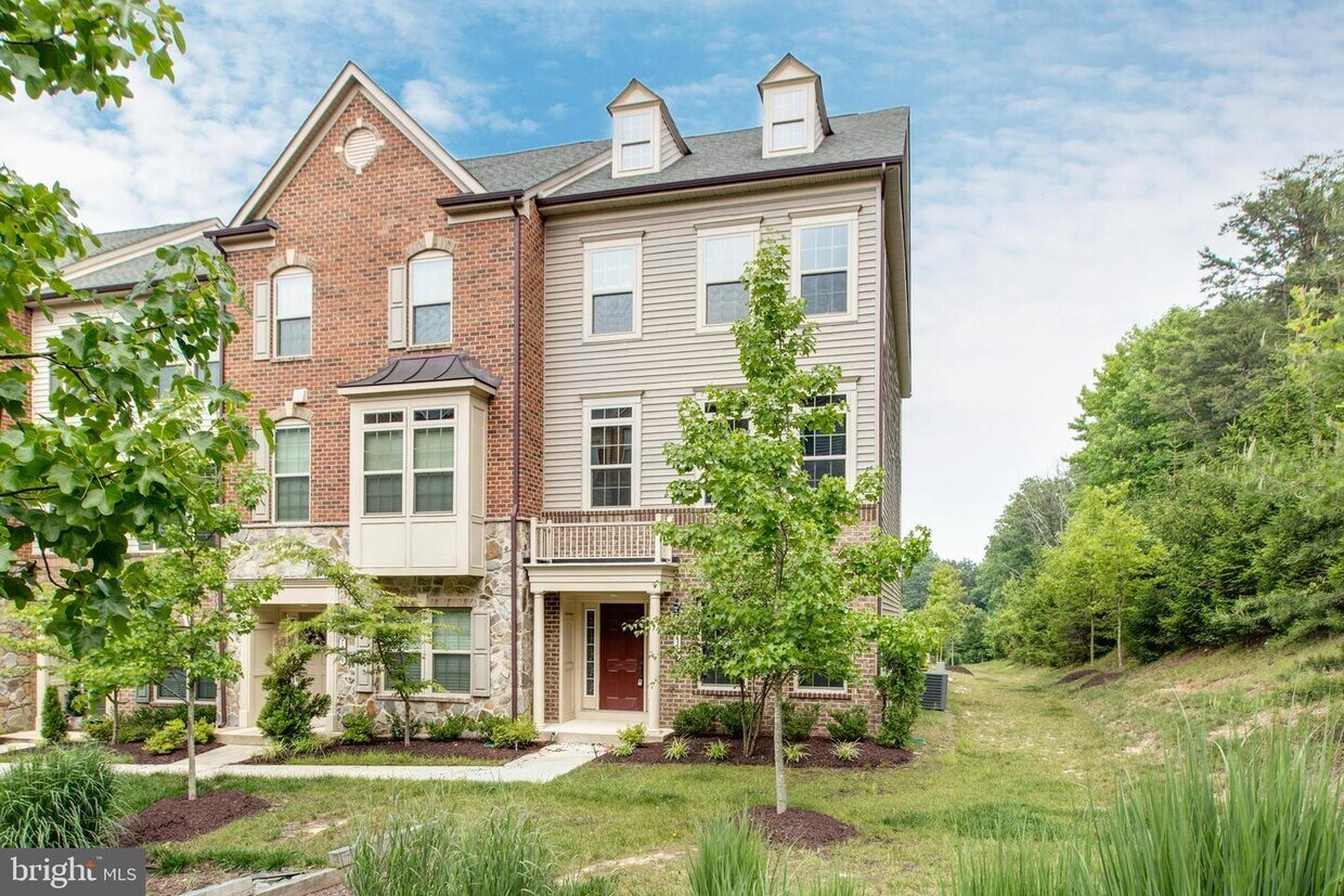 Foto principal - 7316 Taylor's Hill Ln