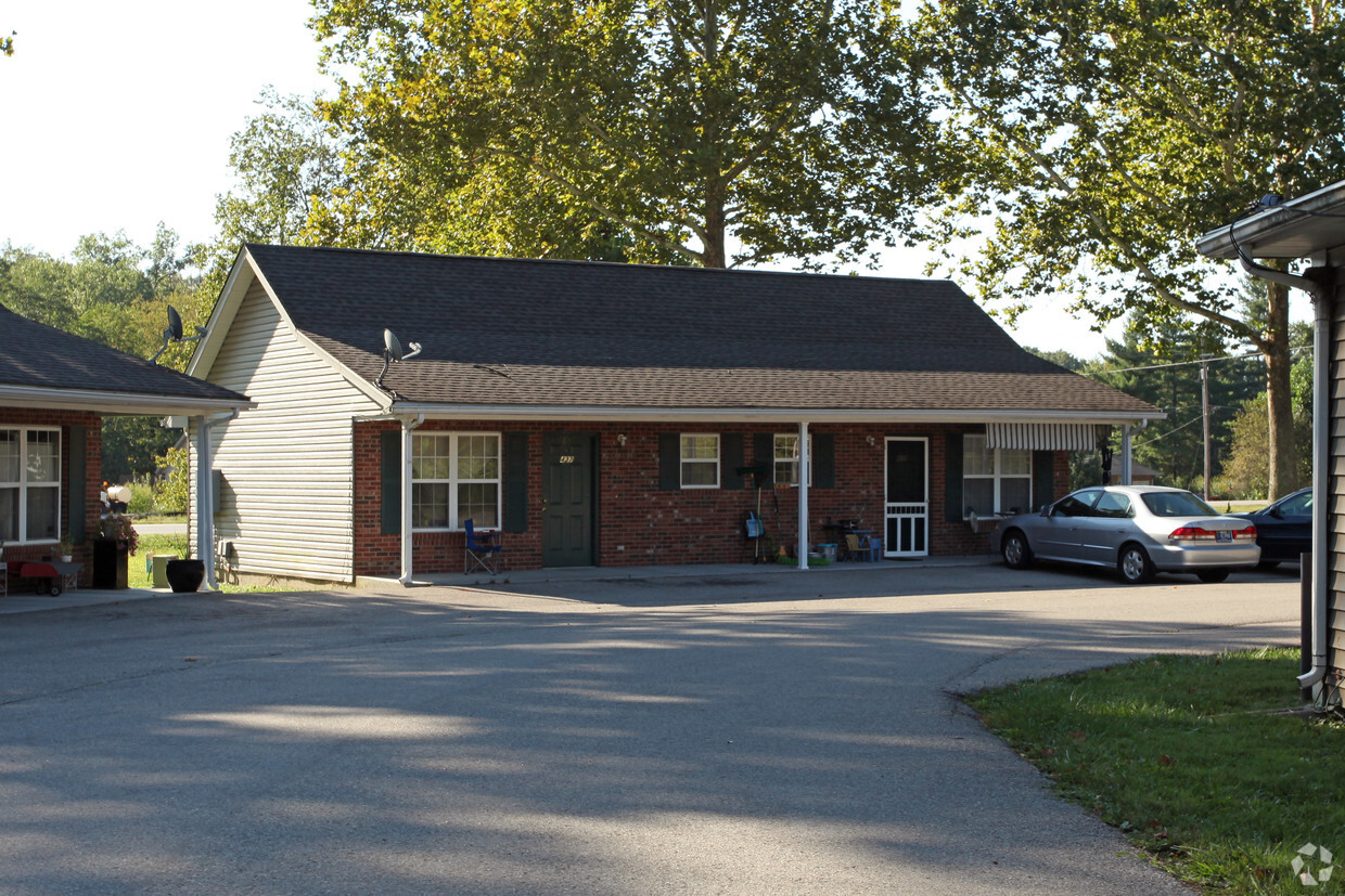 Primary Photo - 416 Ferguson St