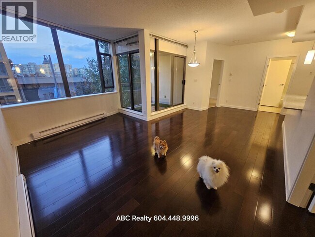 Building Photo - 7362 Elmbridge Way