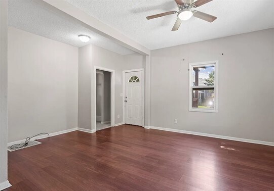 Foto del edificio - 412 16th St SE