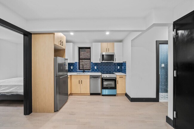 Foto del edificio - Hughes BH LLC (2507)