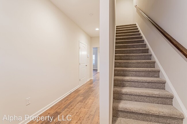 Building Photo - 3 br, 2.5 bath House - 108 Sweet Almond Ct