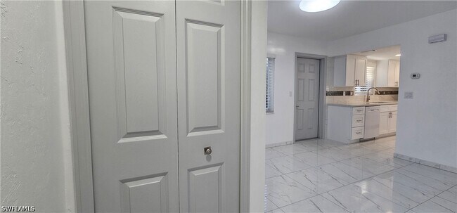 Foto del edificio - 1251 7th Ave N