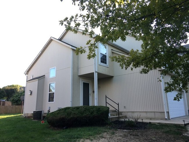 Building Photo - 7719 W 148th St